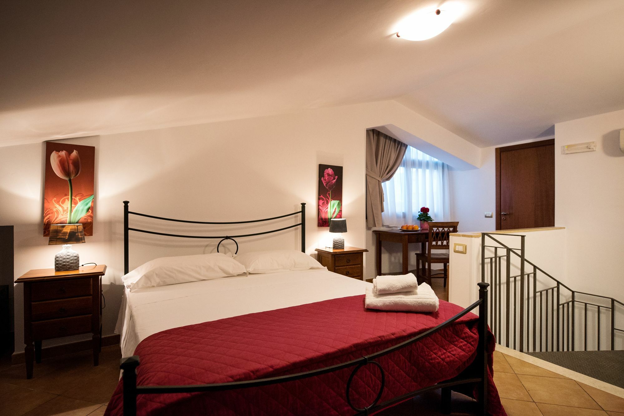 ポッツァッロ Cabrera House Bed & Breakfast エクステリア 写真