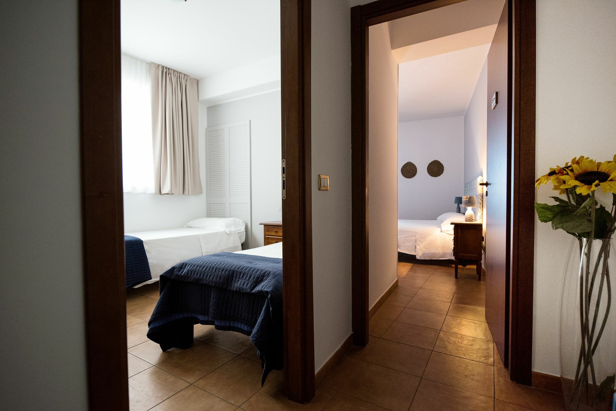 ポッツァッロ Cabrera House Bed & Breakfast エクステリア 写真